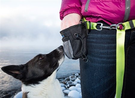 Bolsa portapremios negra gallery 3